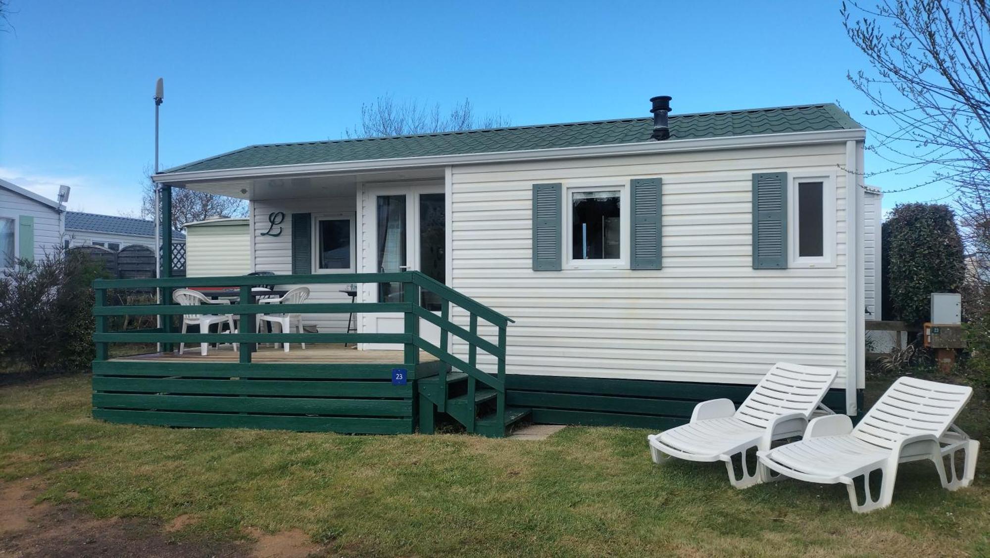 Mobile Home A Louannec Exterior photo